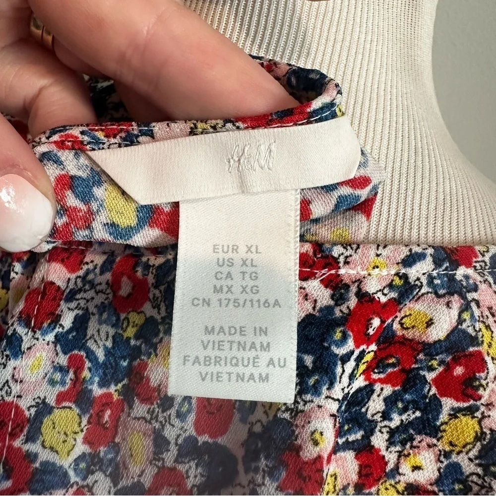 H&M size XL Floral Long Sleeve Dress